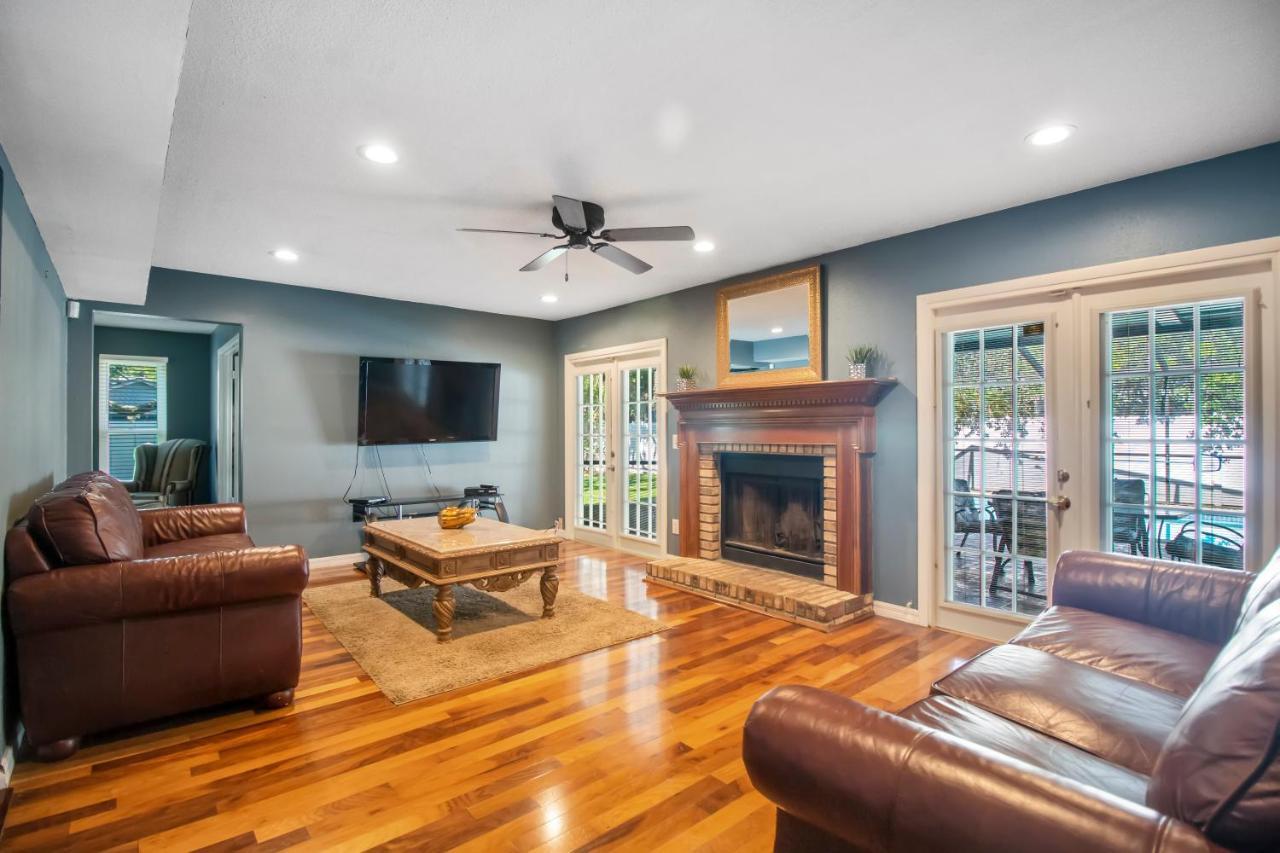 Tampa Bay Pool Home With Heated Pool Брандон Экстерьер фото