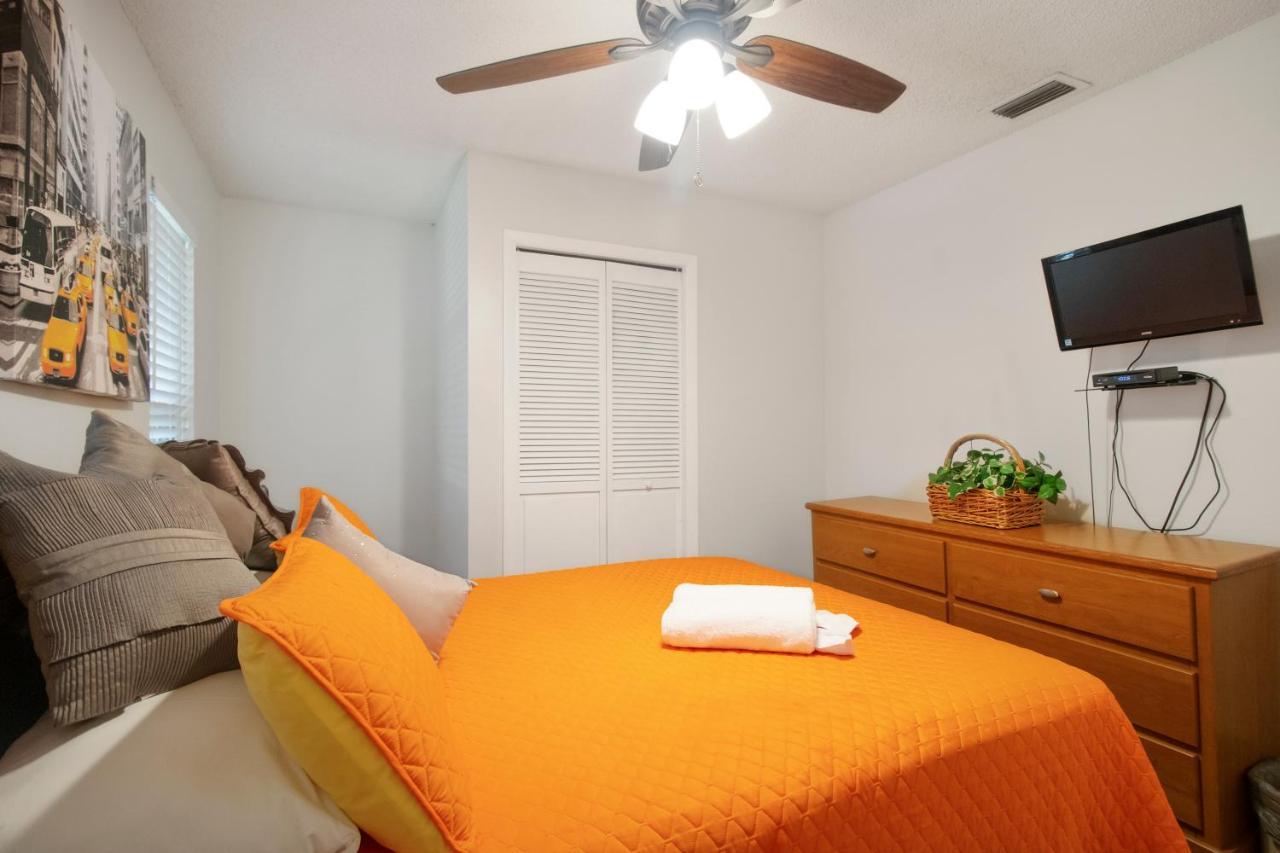 Tampa Bay Pool Home With Heated Pool Брандон Экстерьер фото